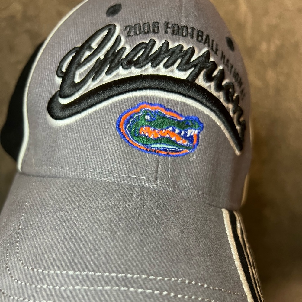 Florida Gators 2006 Football National Champions Cap Collectible